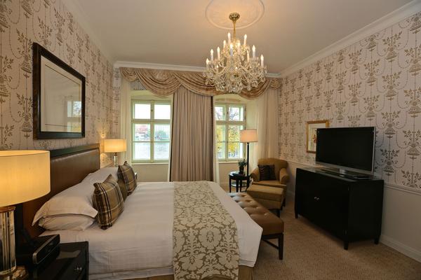 Отель Four Seasons Hotel Prague. Отзыв и наши приключения… Отель Four Seasons Hotel Prague. Отзыв и наши приключения…