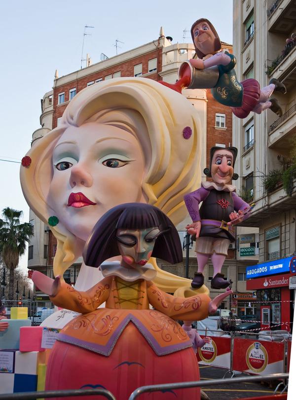 Las Fallas&nbsp;&mdash; весёлое огненное безумие в&nbsp;Валенсии.