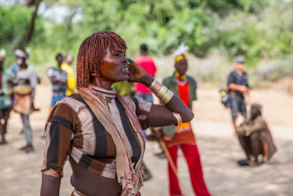 Племена долины Омо: Хамеры и&nbsp;Прыжки через быков