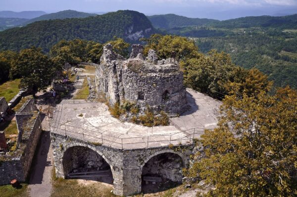 Анакопийская крепость на&nbsp;Иверской горе
