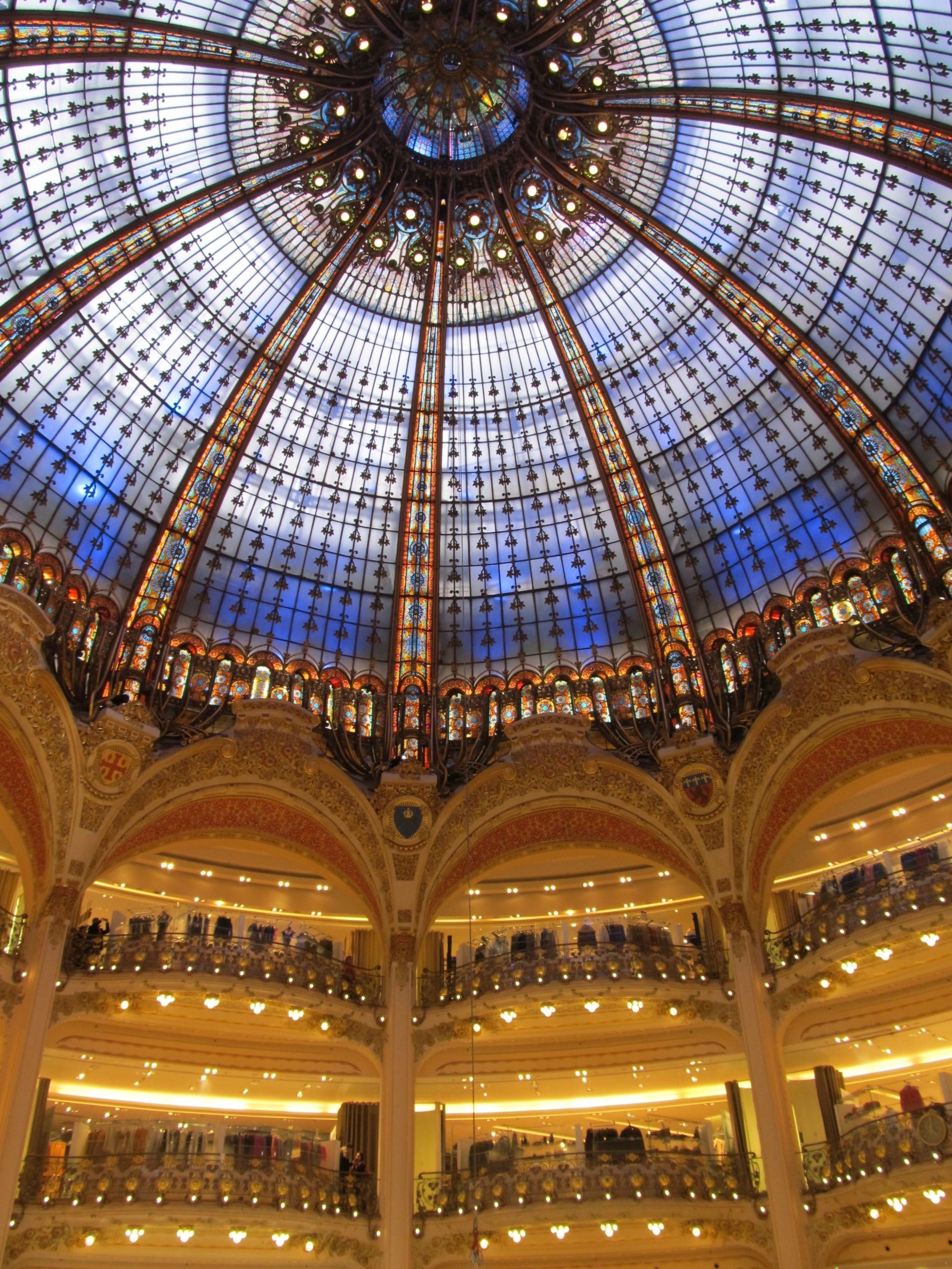 Кафе Пушкин, галлери Лафайет, Париж