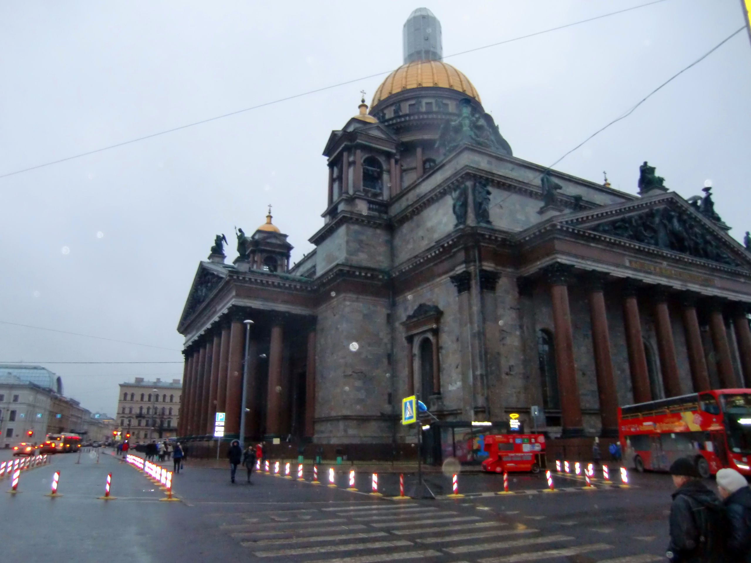 Исаакиевский собор в Санкт — Петербурге