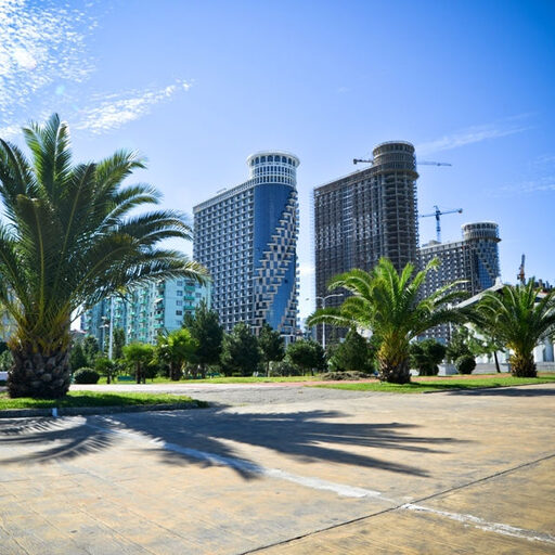 Невероятная архитектура курортного Батуми