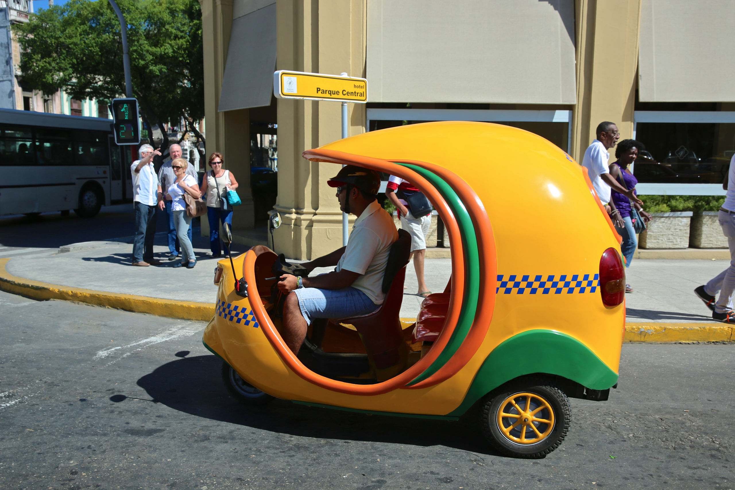 На кабриолете по Гаване! Обзорная экскурсия